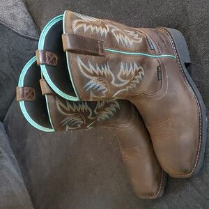 8.5 Ariat Boot
